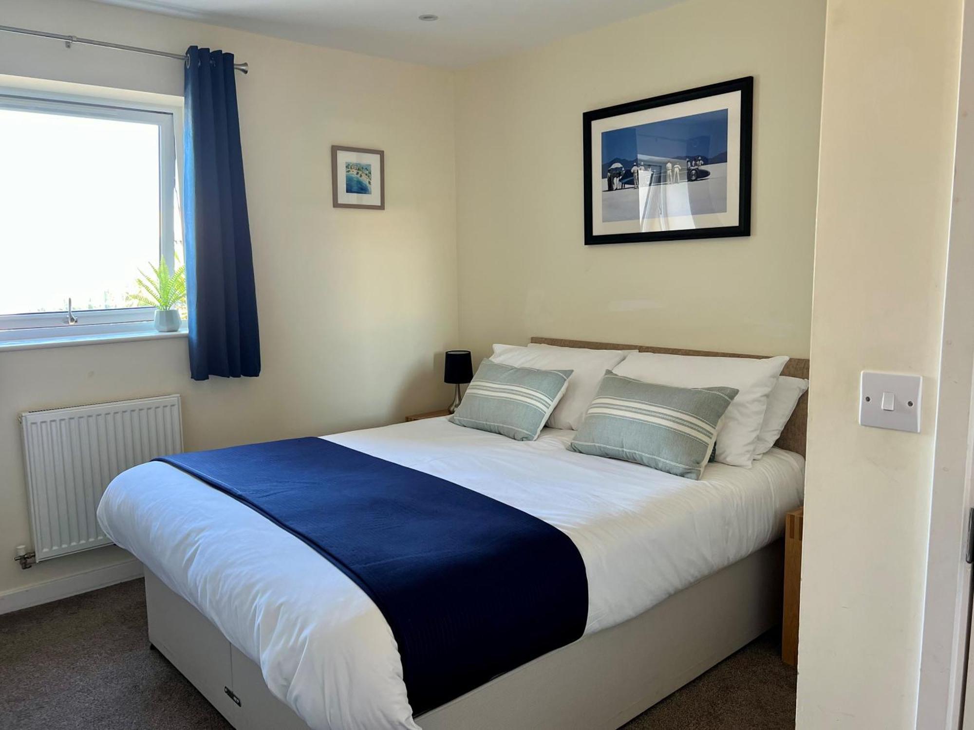 Lovely 2 Bedroom Flat Moments From Fistral Newquay *